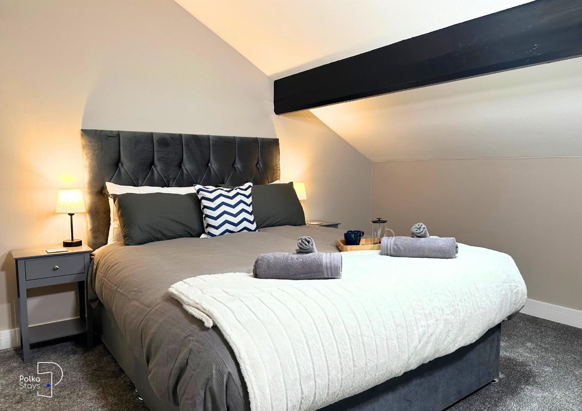 Hanley, Stoke - Modern Spacious Apartments By Polkastays Ngoại thất bức ảnh
