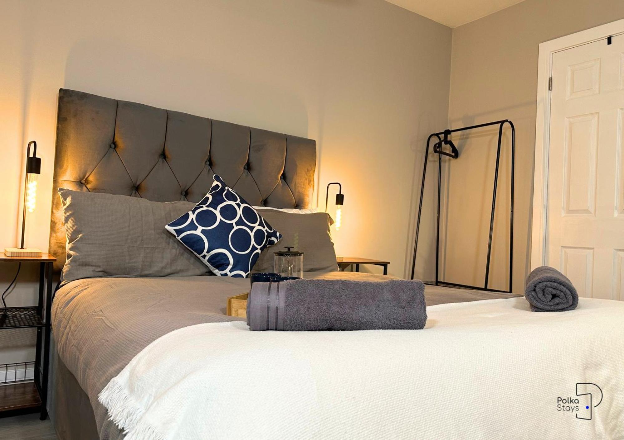 Hanley, Stoke - Modern Spacious Apartments By Polkastays Ngoại thất bức ảnh