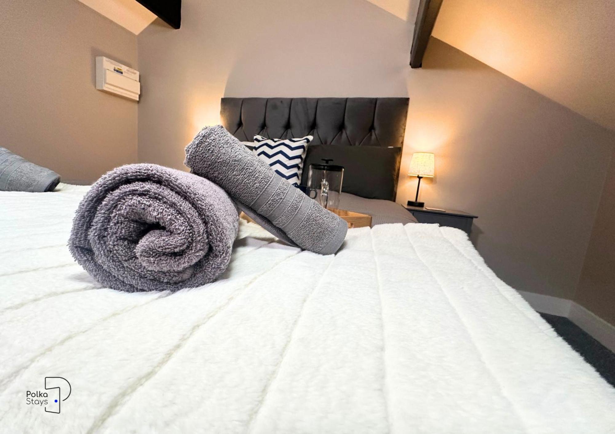 Hanley, Stoke - Modern Spacious Apartments By Polkastays Ngoại thất bức ảnh